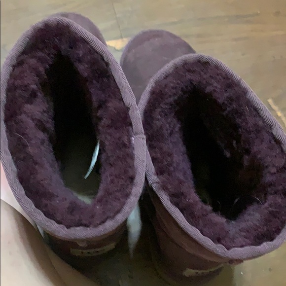 Ugg size 7 women’s - Picture 8 of 8